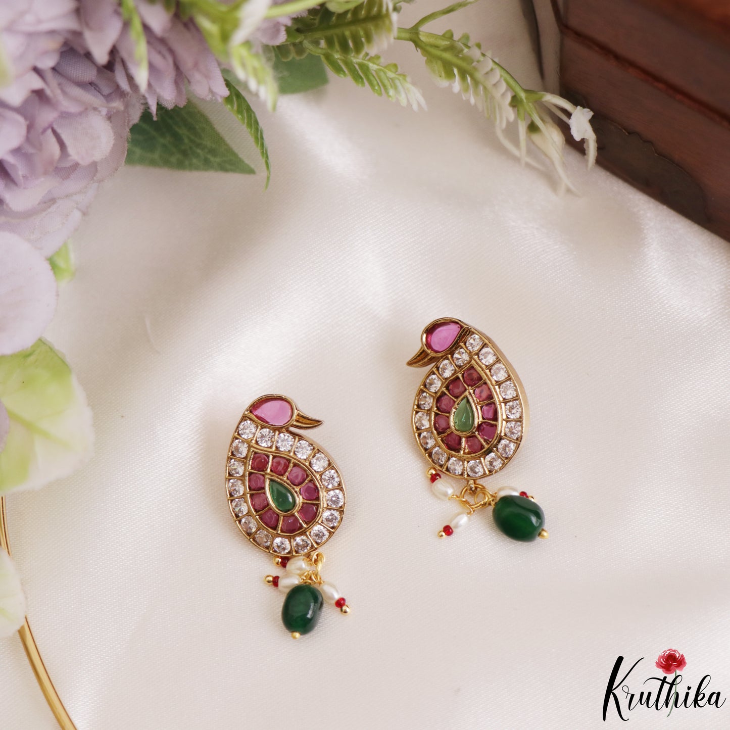 Classic Peacock Motifs Kemp Hasli Choker With Pearl Bead Drops NC3258 (Available In 3 Colors)