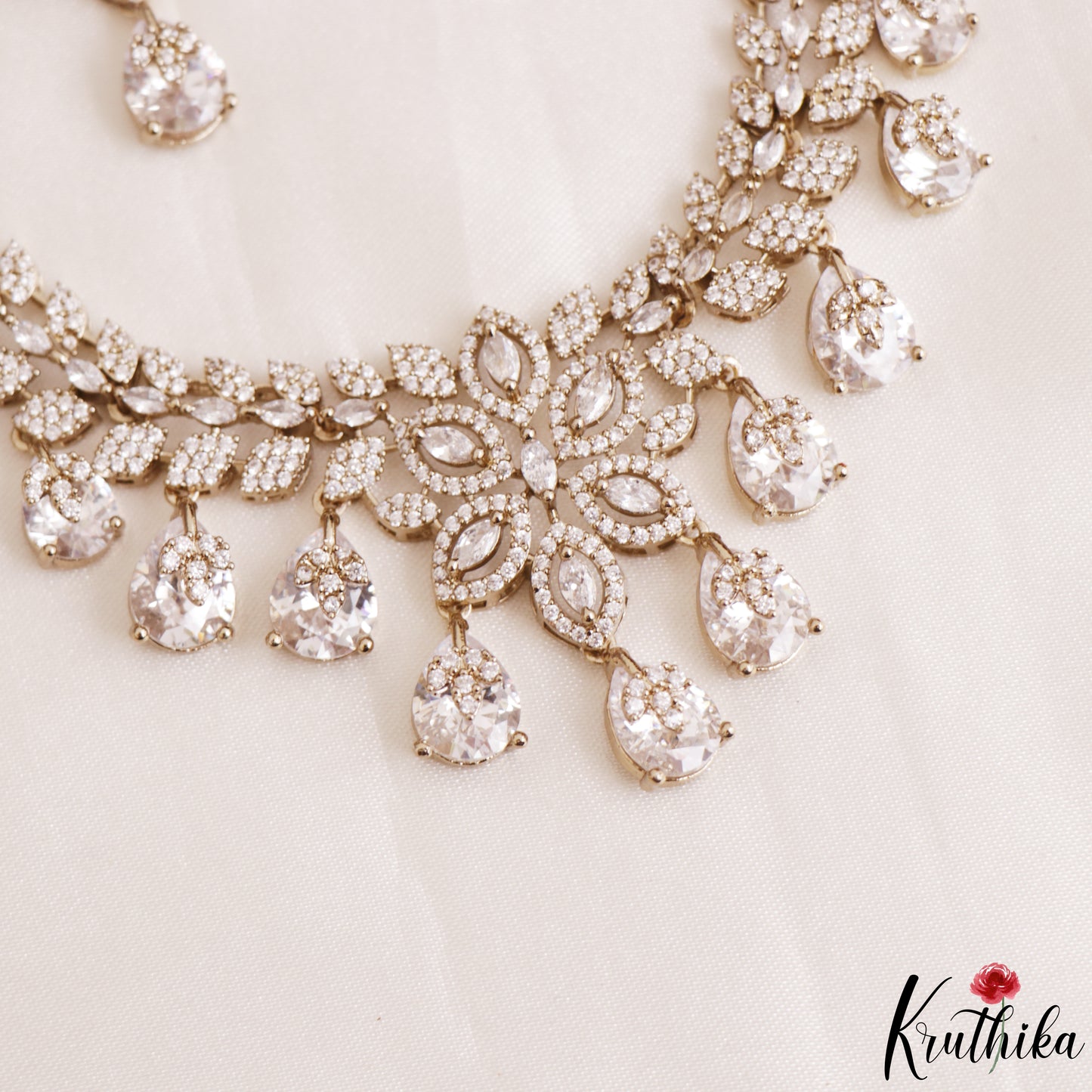 Sparkling Floral Leaf Motifs CZ Victorian Necklace NC3152 (Available In 6 Colors)