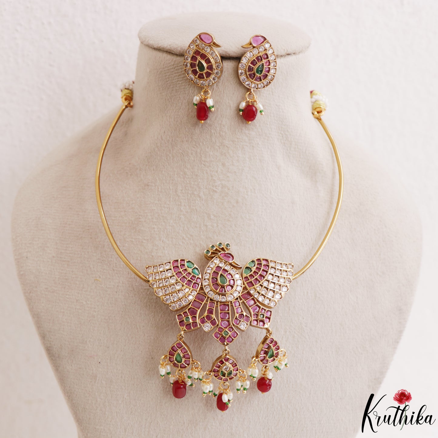 Classic Peacock Motifs Kemp Hasli Choker With Pearl Bead Drops NC3258 (Available In 3 Colors)