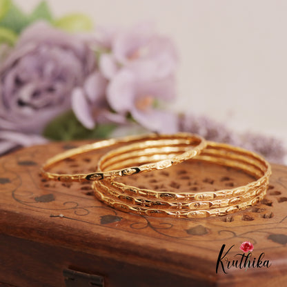 Classic Floral Daily Wear Bangles B431 (Set of 4 Bangles)