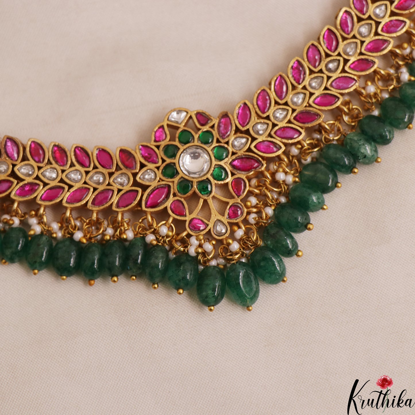 Elegant Floral Leaf Motifs Jadau Choker With Green Bead Drops NC3000