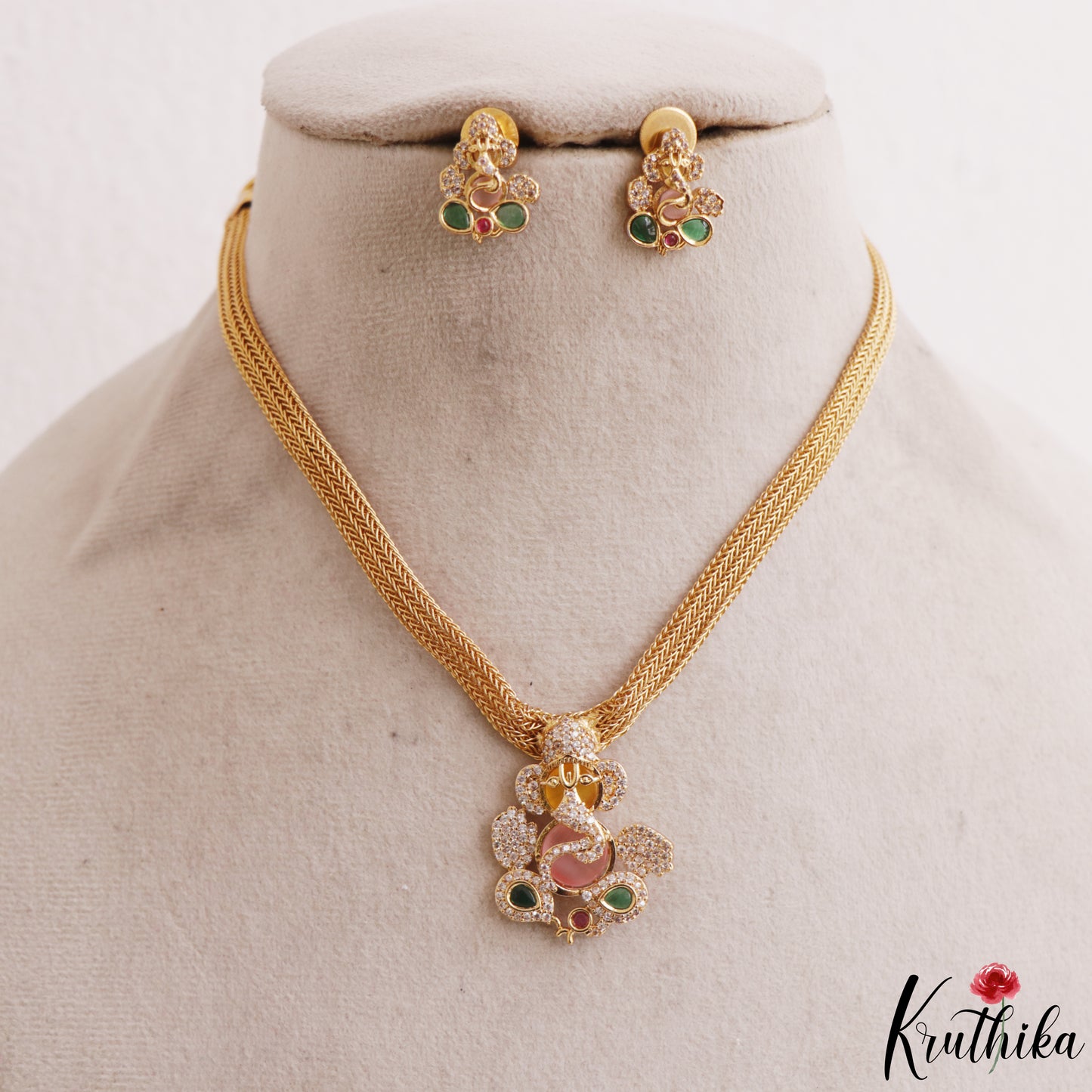 Beautiful Lord Ganesha Motifs CZ Victorian Pendant Chain Set NC3153