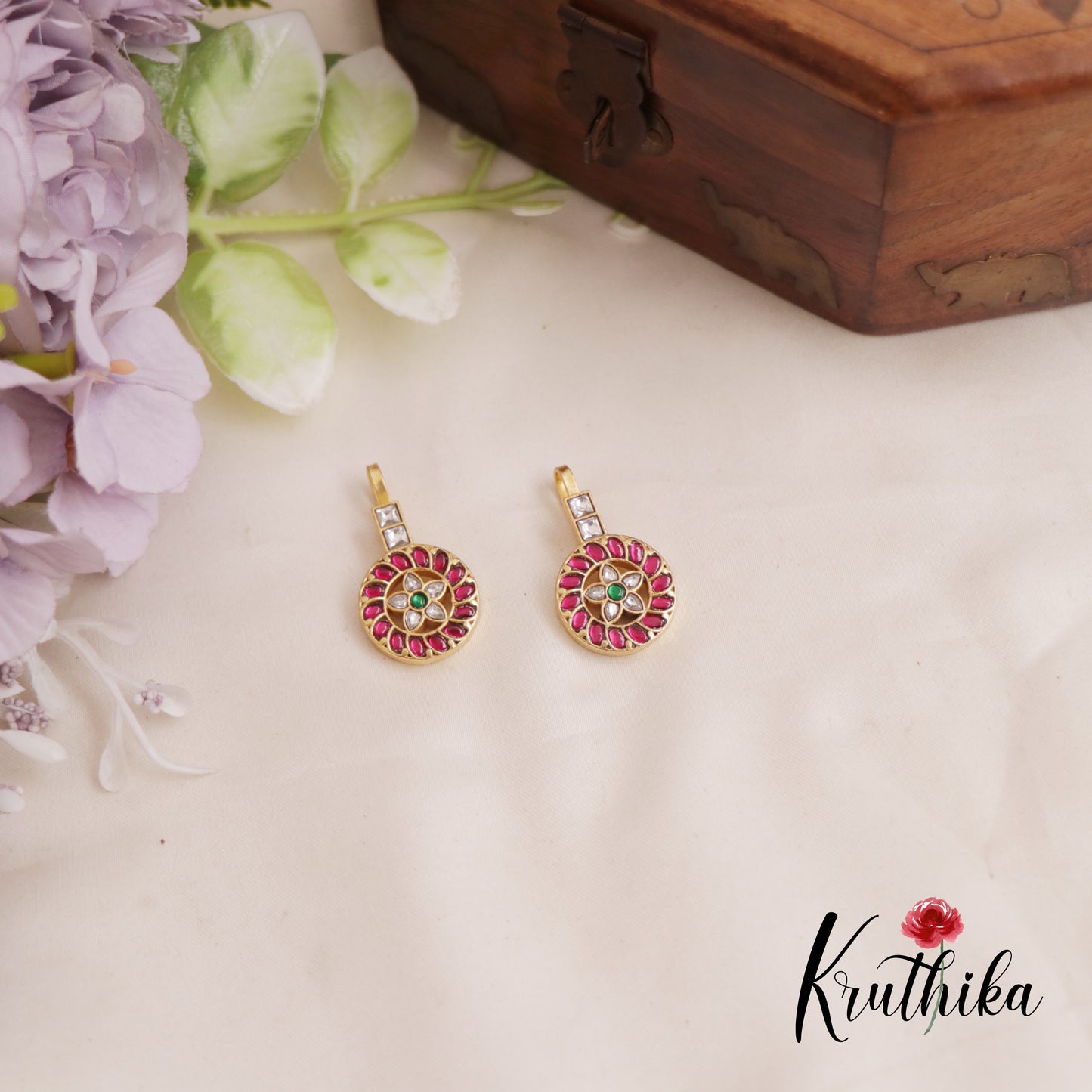 Elegant Jadau Floral Earcuffs | Upper Earrings | Bugadi Earrings  E830