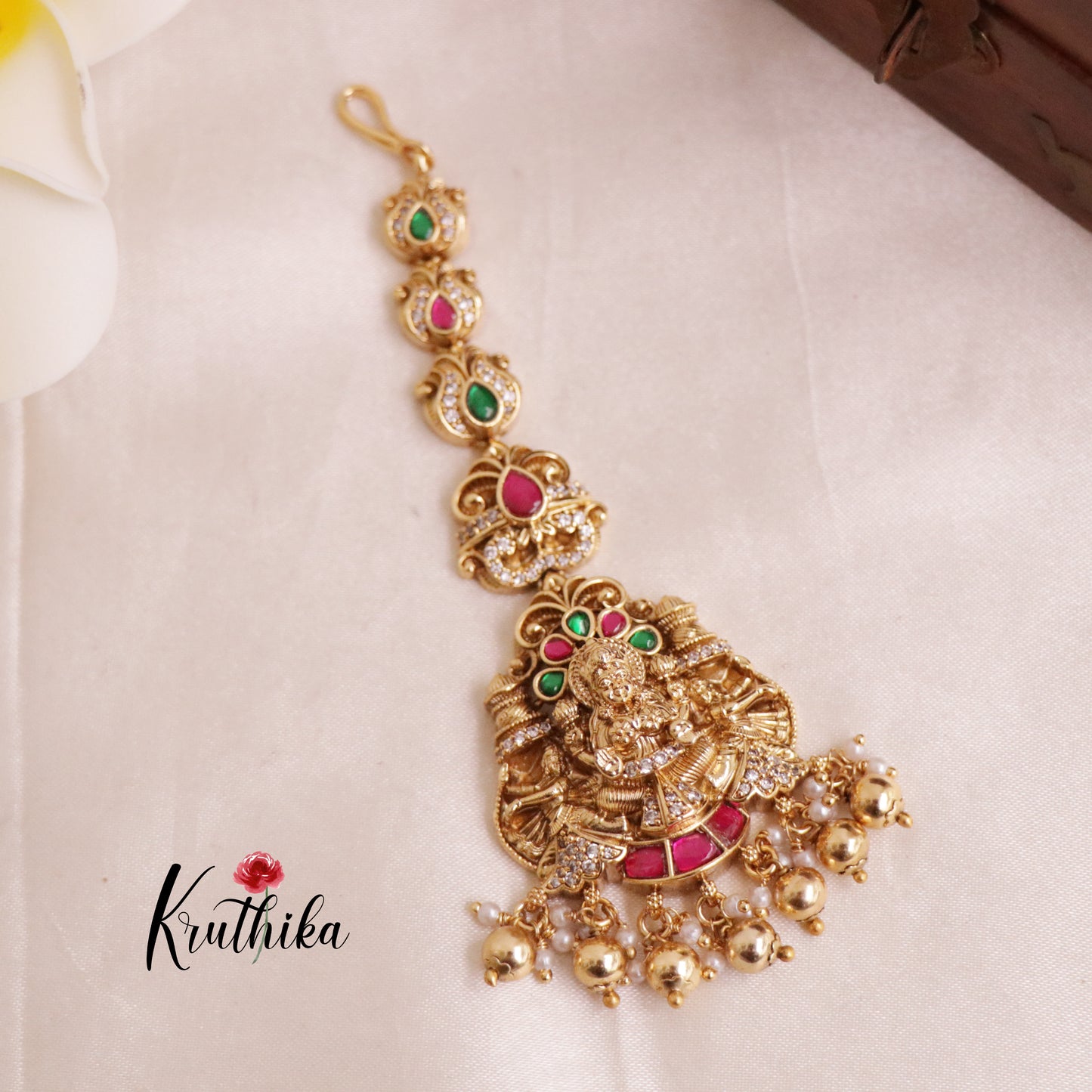 Pretty Lakshmi Jadau Maag Tikka MT238