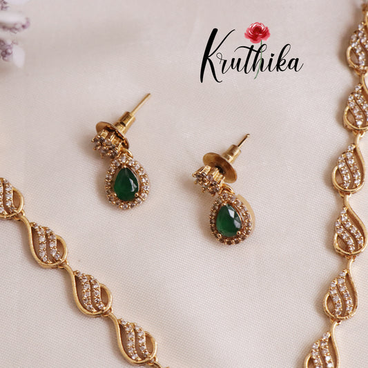 Elegance CZ Emerald Raindrop Necklace Set NC2122