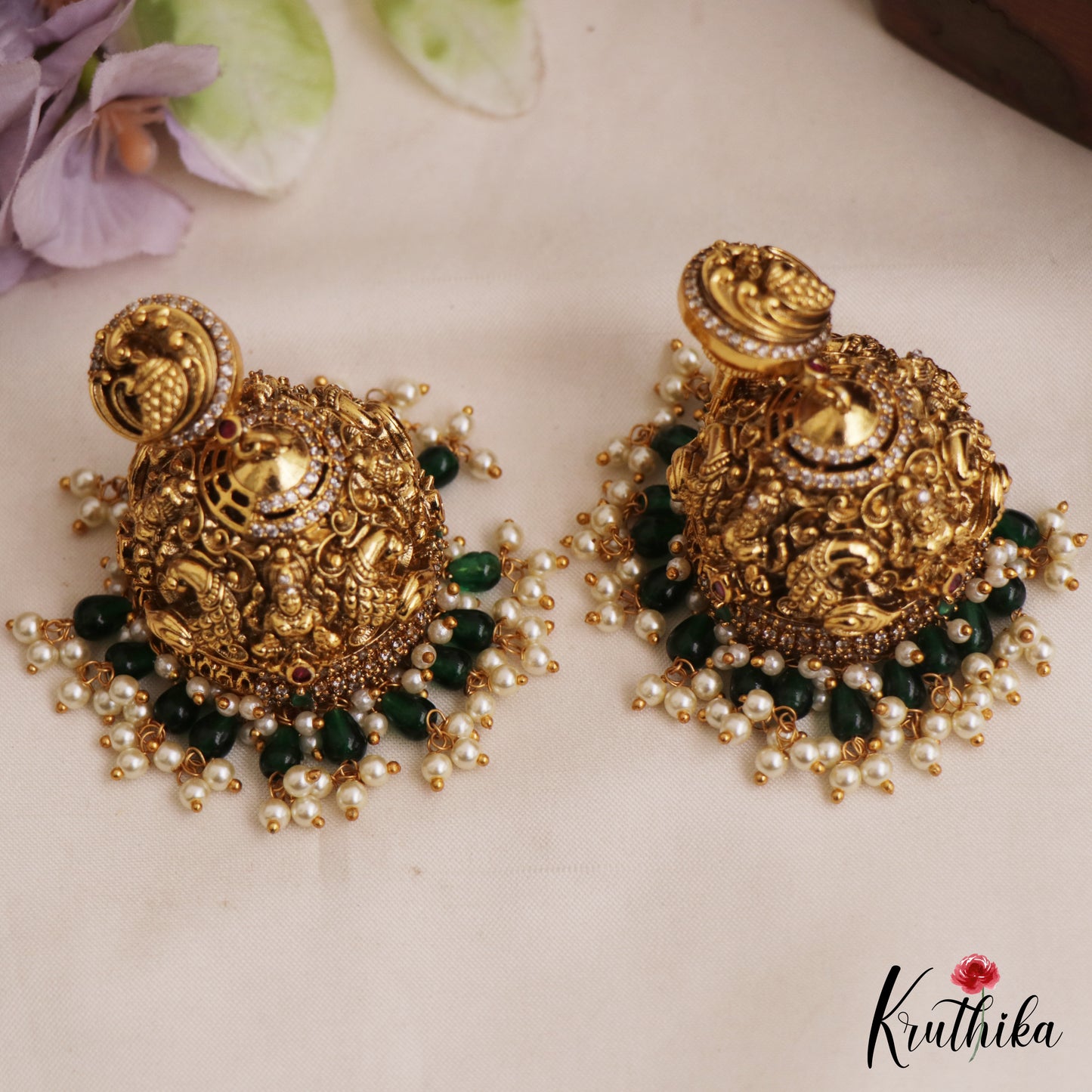 Gorgeous Antique Nagas Lakshmi Peacock Motifs Jhumka With Green Bead Drops E1055