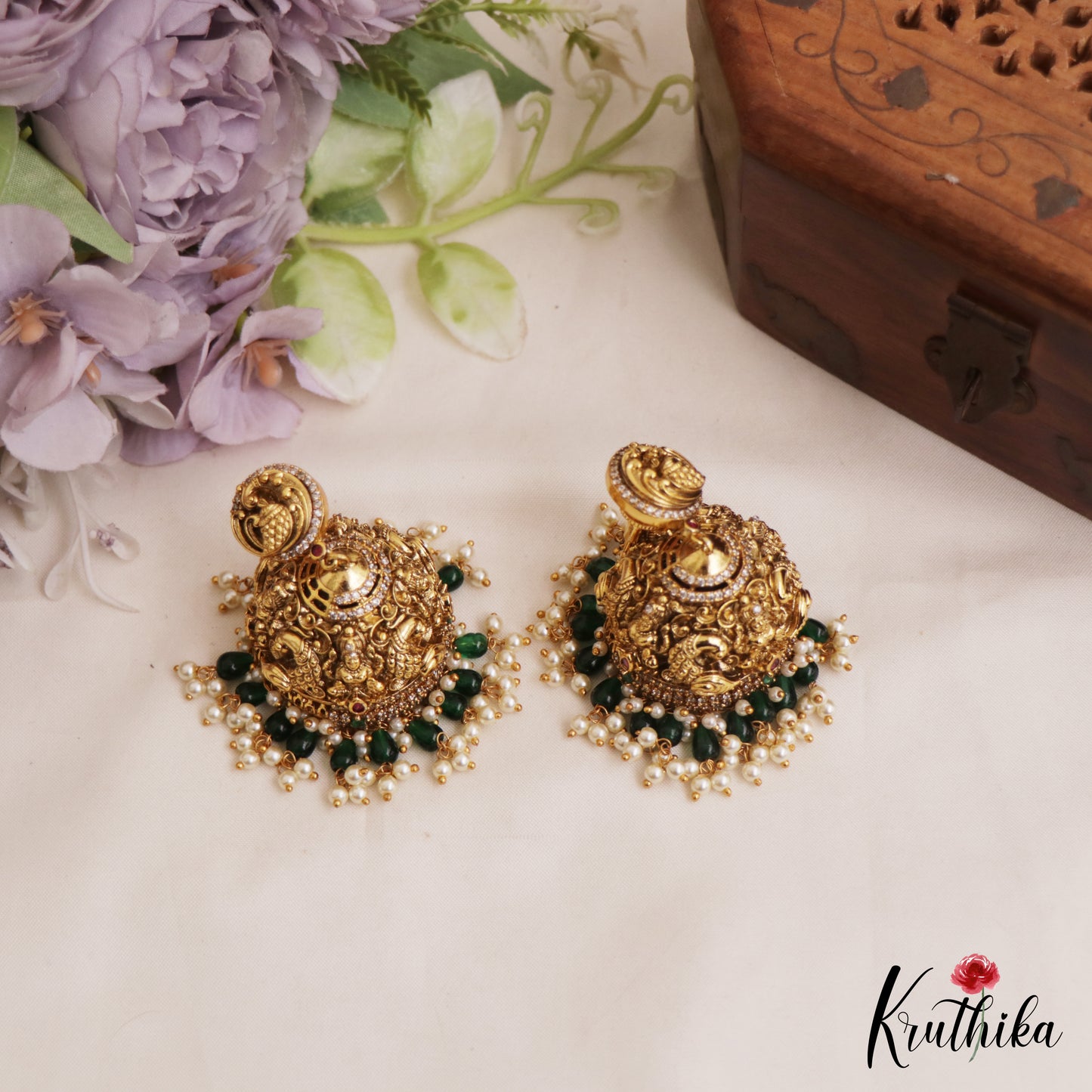 Gorgeous Antique Nagas Lakshmi Peacock Motifs Jhumka With Green Bead Drops E1055