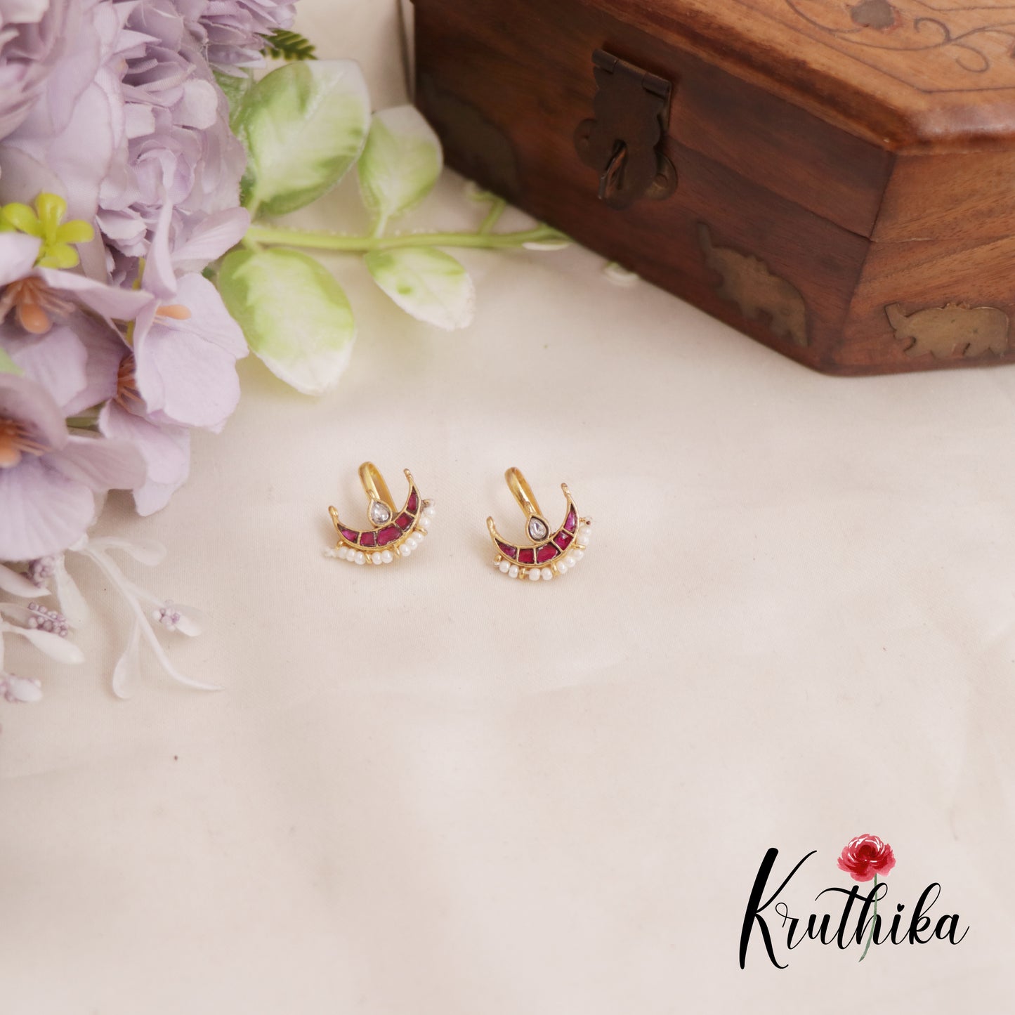 Elegant Jadau Cresent Shape Earcuffs | Upper Earrings | Bugadi Earrings E824