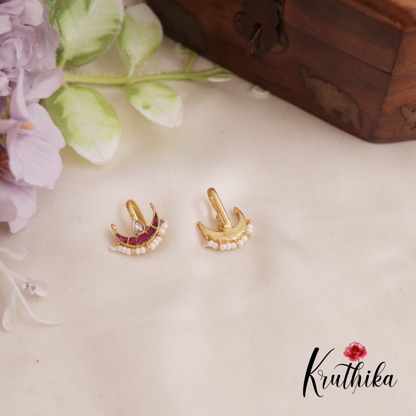 Elegant Jadau Cresent Shape Earcuffs | Upper Earrings | Bugadi Earrings E824