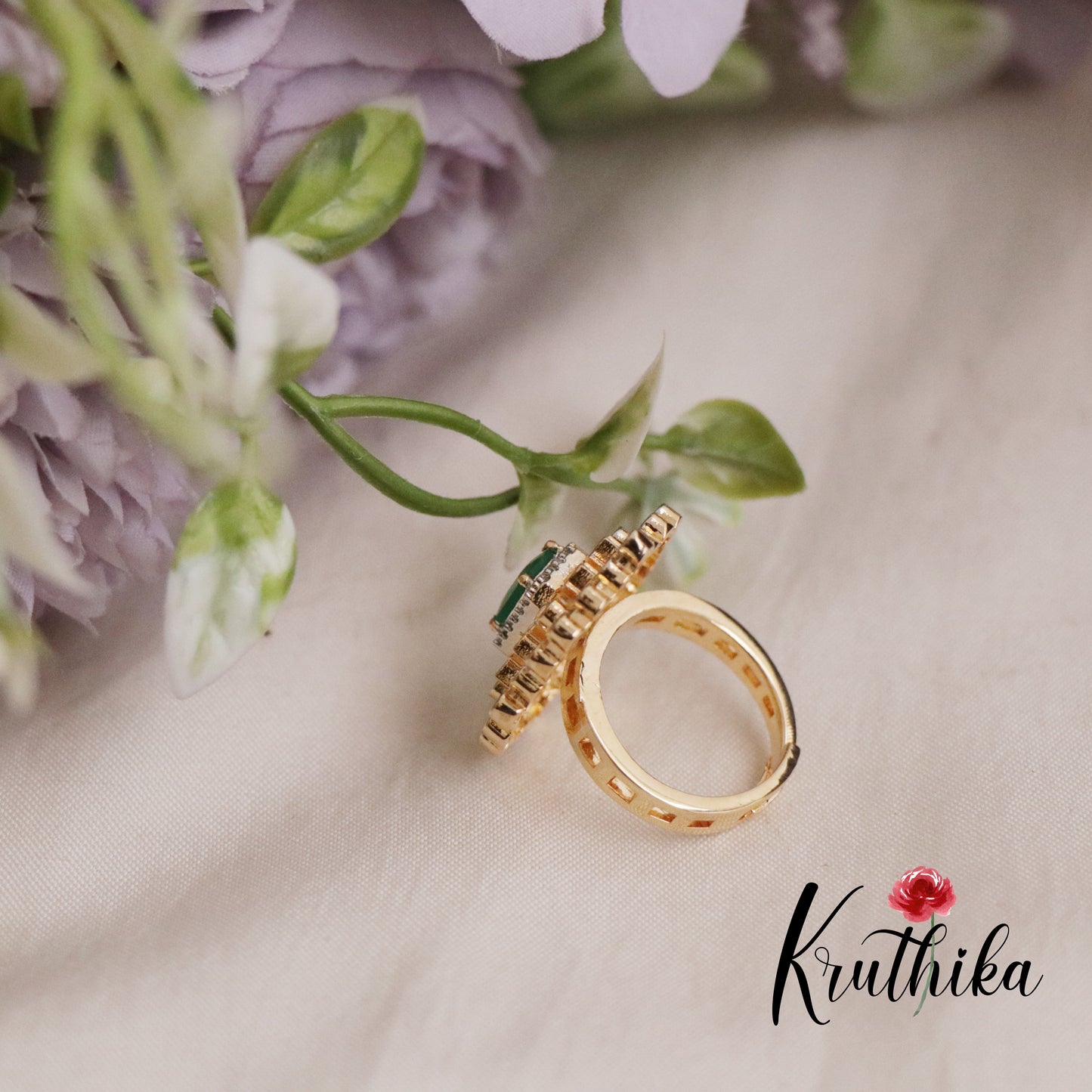 Simple CZ Sparkling Finger Ring R49 (Available in 3 Colours)