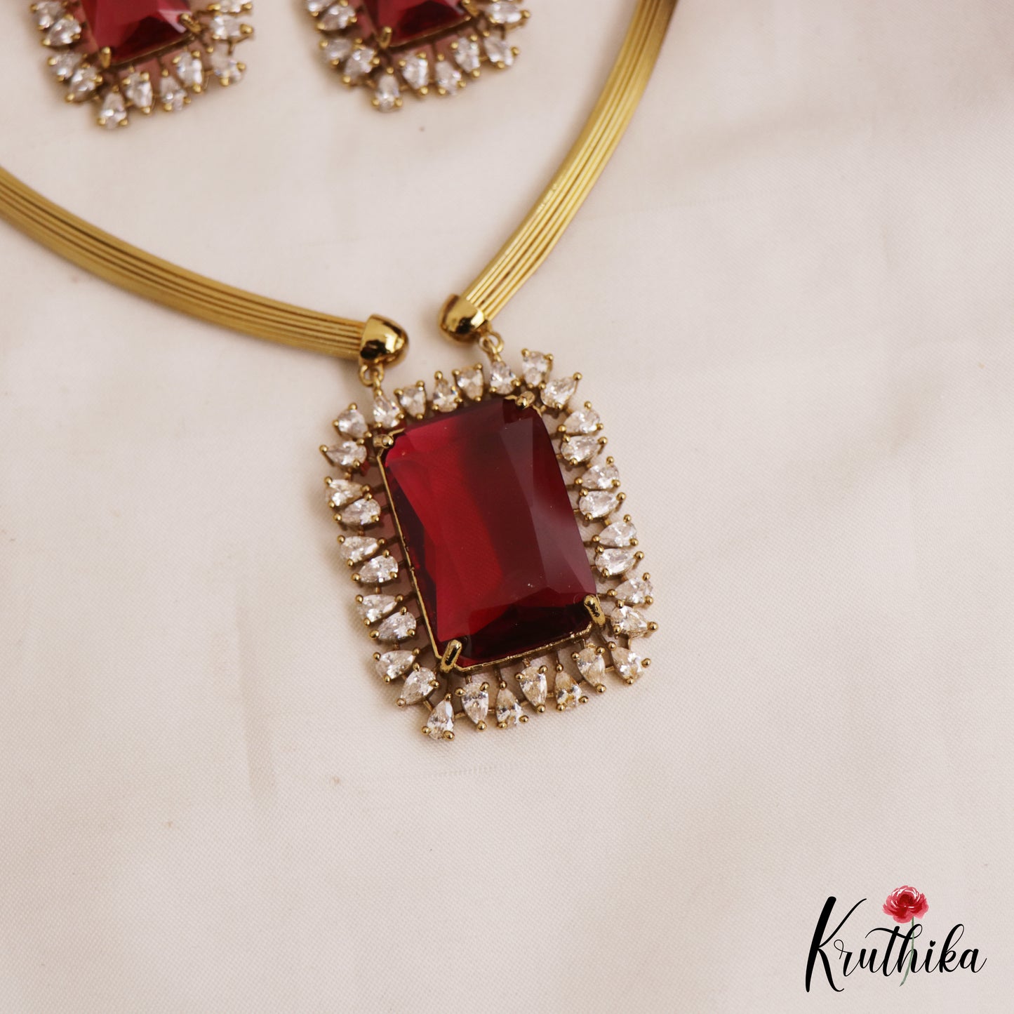 Pretty Sparkling AD Victorian Necklace NC2780 (Available In 3 Colors)