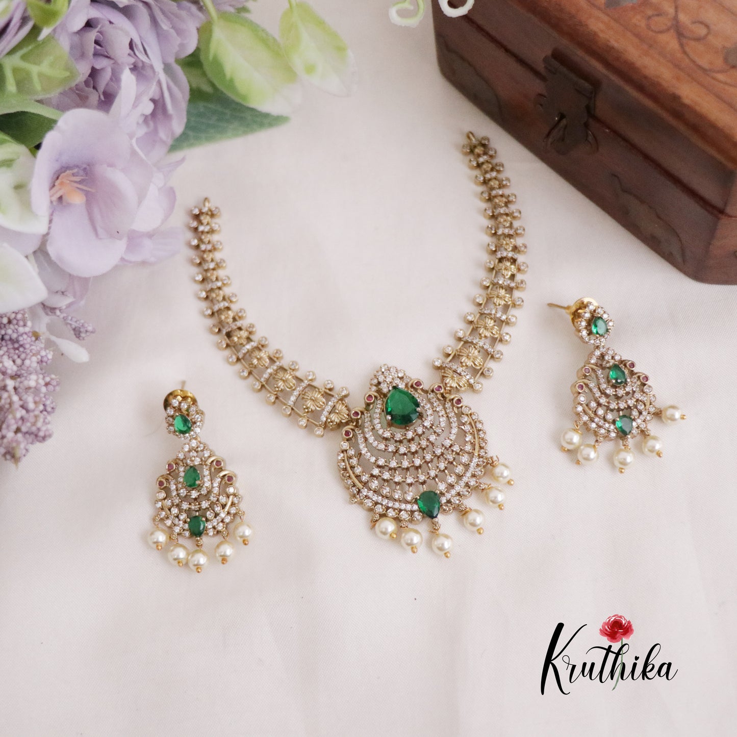 Trendy CZ Sparking Peacock Pendant Necklace NC2217 (Available in 2 Colours)