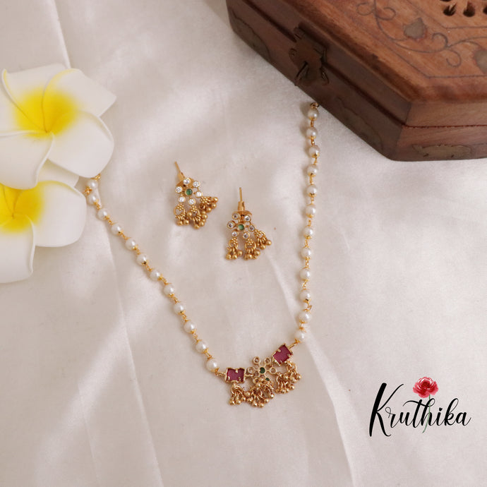 Pretty Pearl Beaded Necklace NC1899 (Available in 2 Colours)