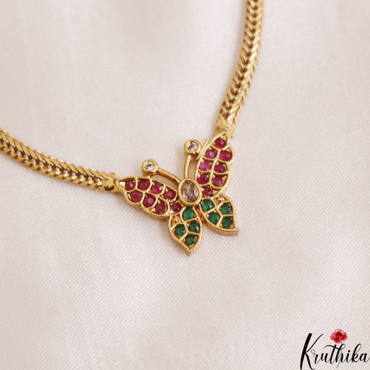 Trendy Butterfly Motifs Kemp Pendant Chain Set NC3079