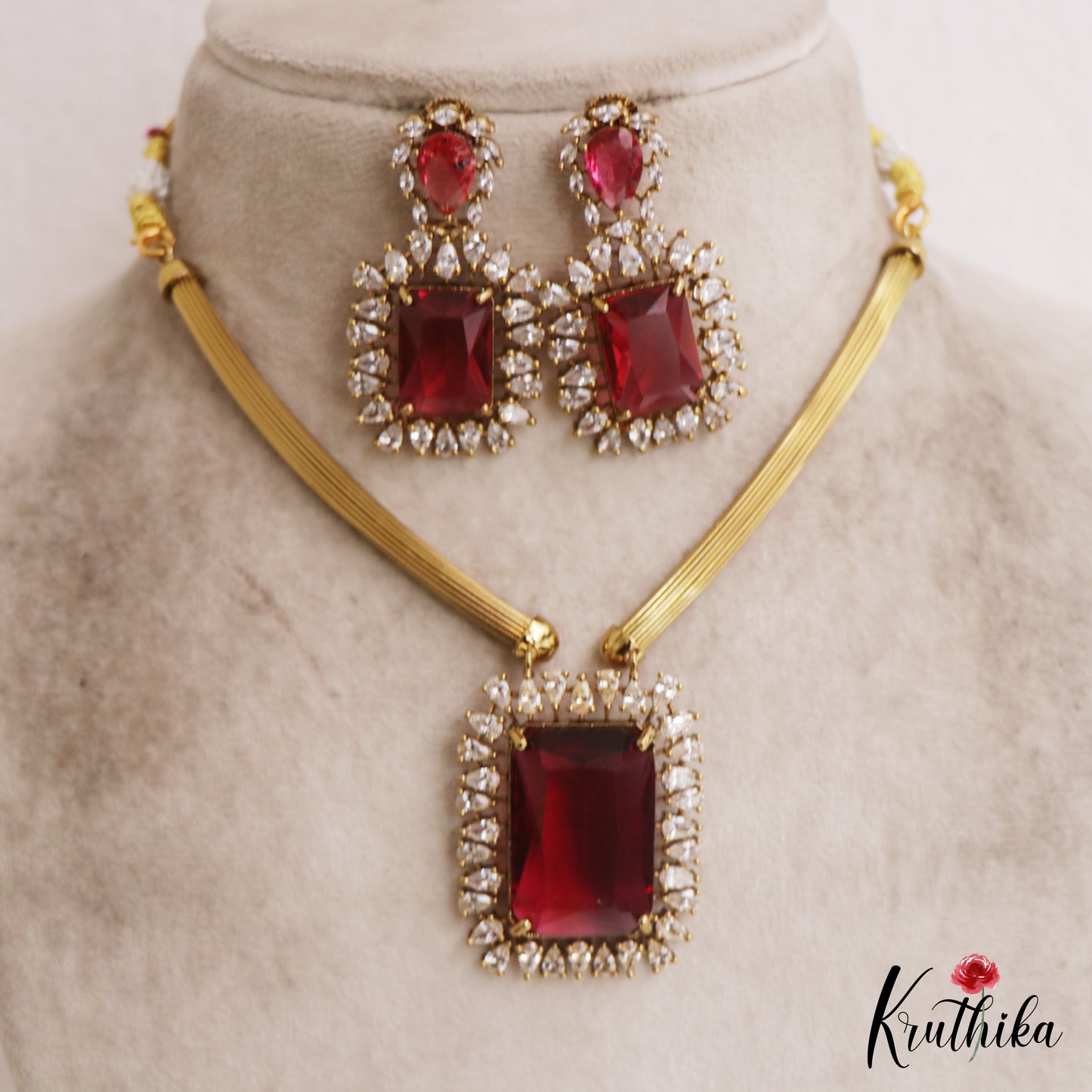 Pretty Sparkling AD Victorian Necklace NC2780 (Available In 3 Colors)