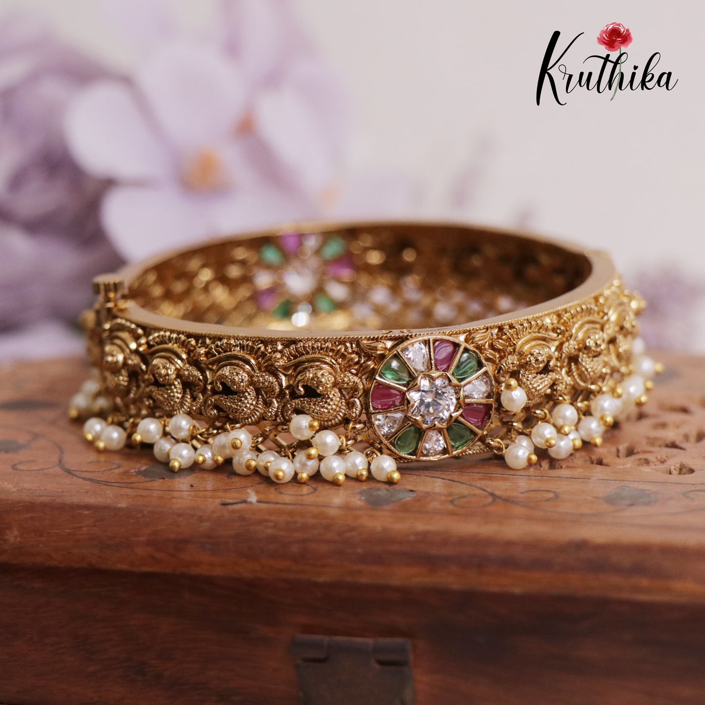 Heritage Antique Gold Navaratna Pearl Single Openable  Kada B321