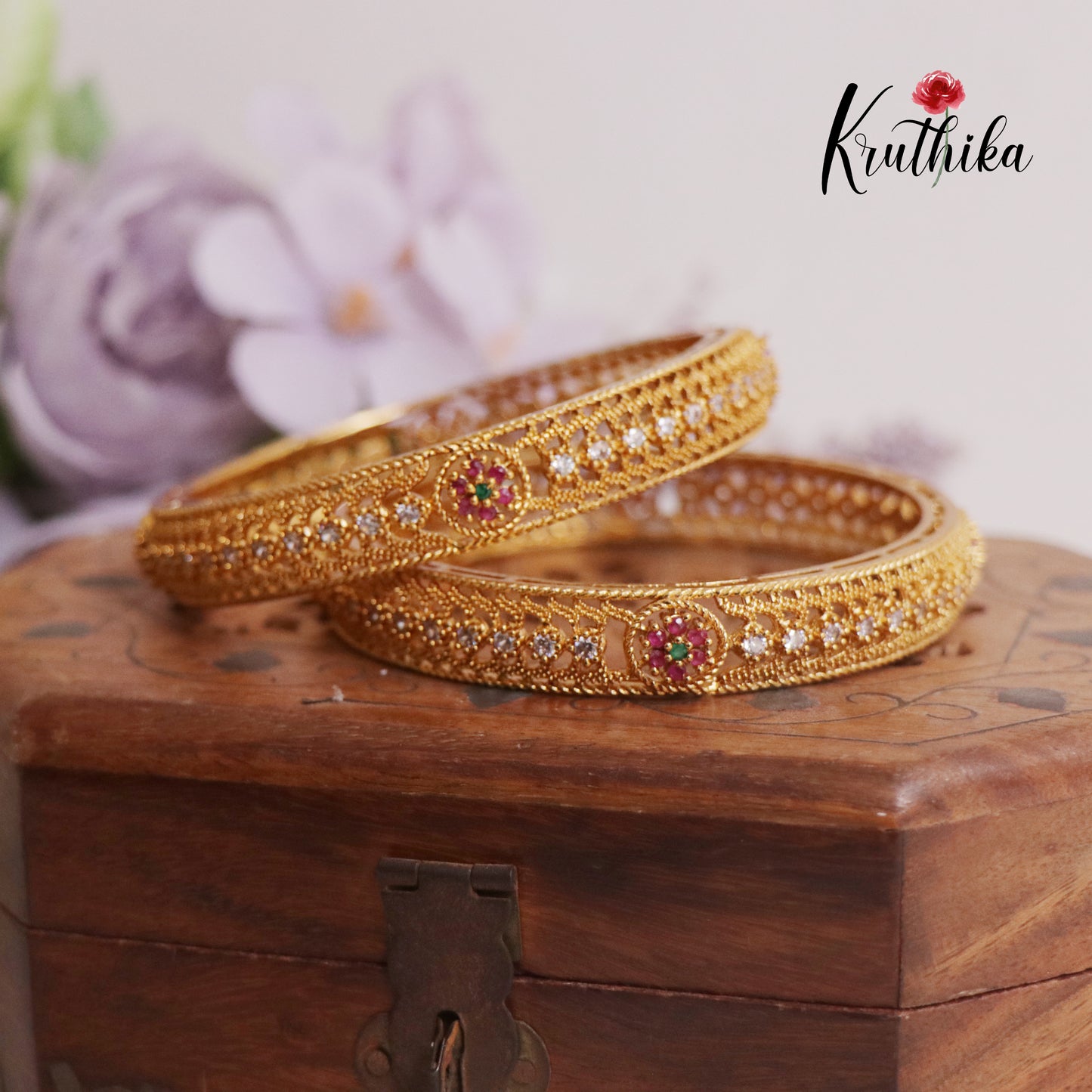 Simple Bangles set of 2 B322