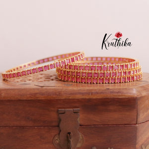 Trendy Gold FInish Bangles B176 ( Set of 4 Bangles)