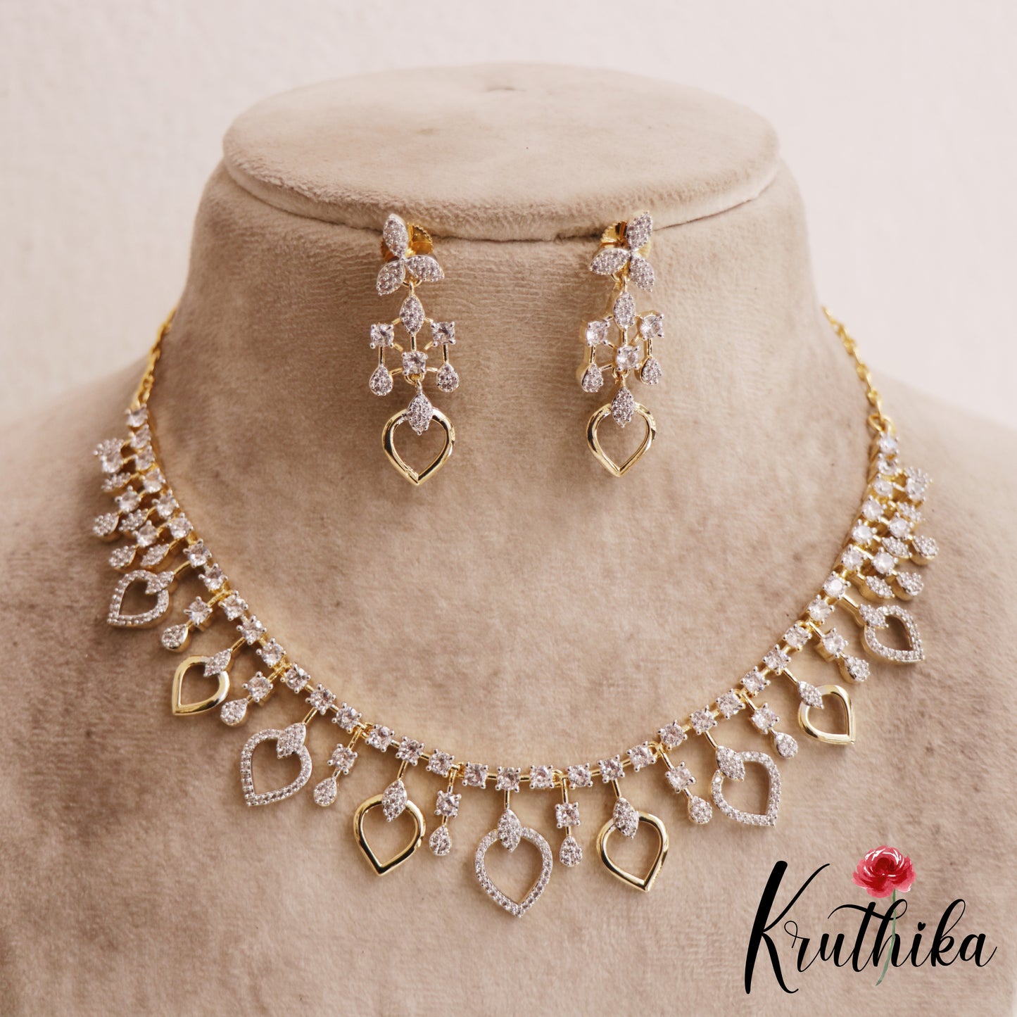 Elegant Leaf Diamond-Finish Gold-Tone AD Necklace NC2897
