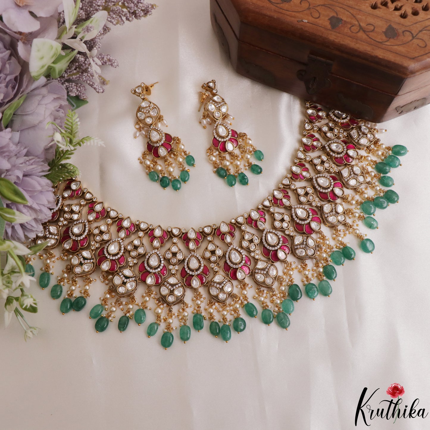 Grand Teardrop Motifs Moissanite Jadau Choker With Green Bead Drops NC3109