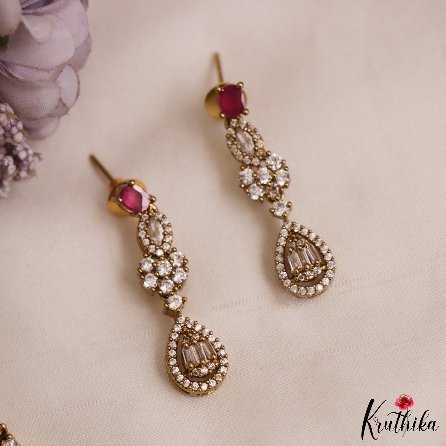 Beautiful Floral Teardrop Motifs AD Victorian Choker NC2963 (Available In 2 Colors)
