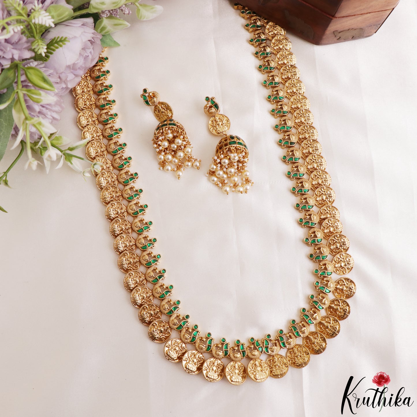 Traditional Antique Lakshmi Kasu Haaram LH2207 (Available In 2 Colors)