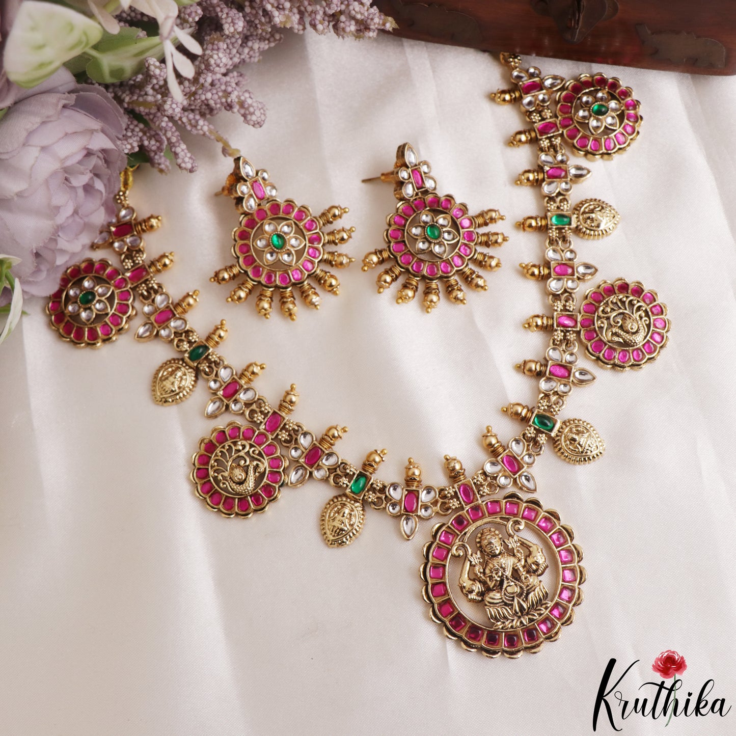 Traditional Antique Lakshmi Peacock Motifs Jadau Necklace NC3138