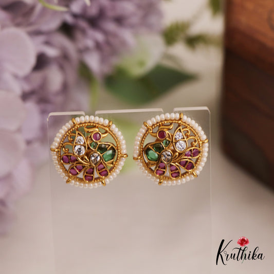 Elegant Pearl Border Peacock Motifs Stud Earrings E952