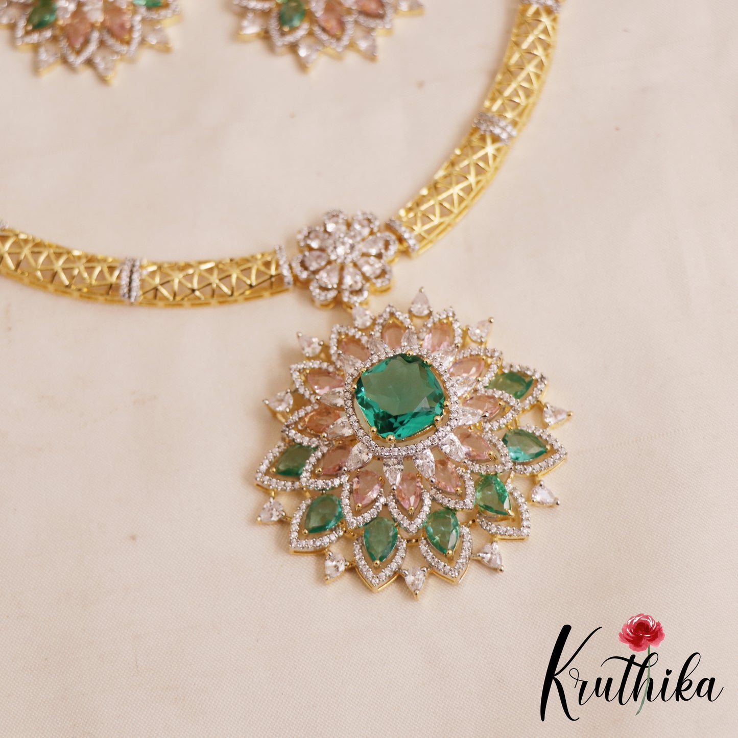 Gorgeous Floral AD Victorian Hasli Necklace NC2898