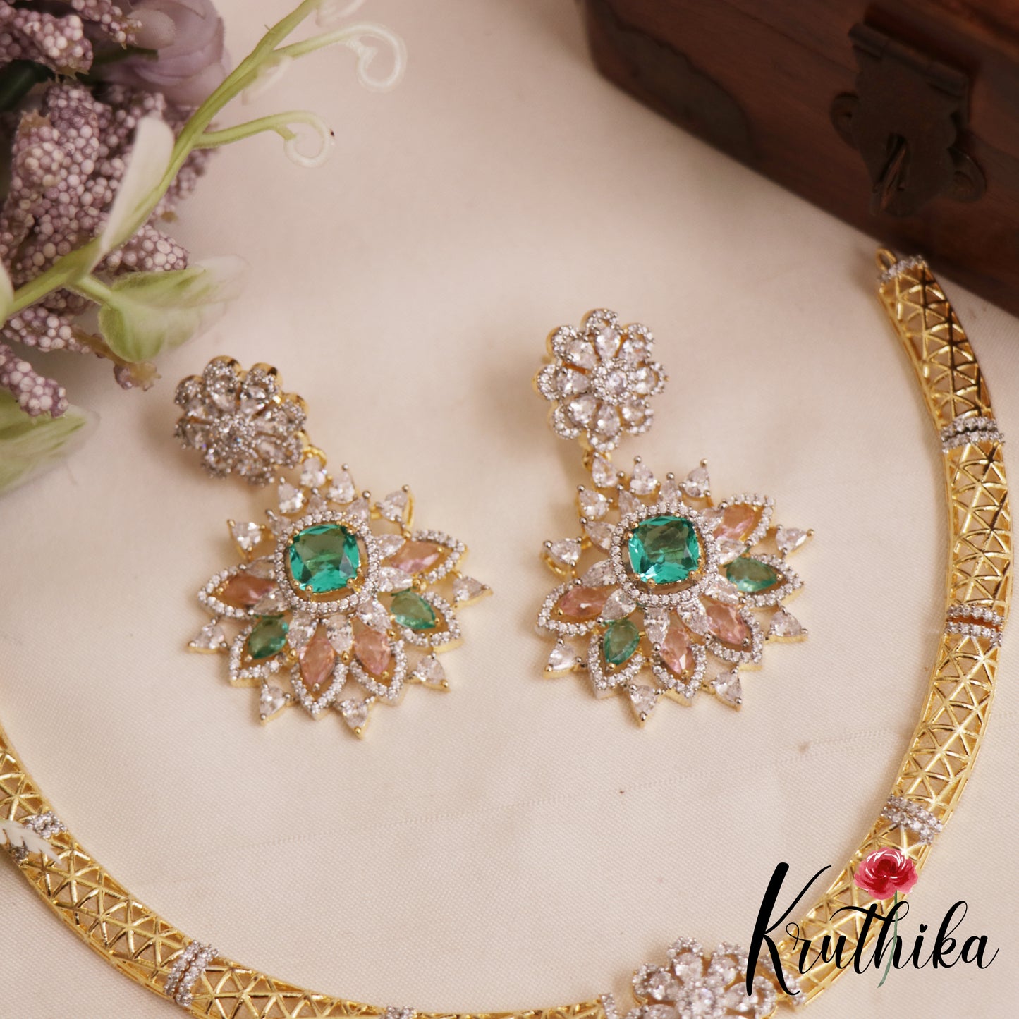 Gorgeous Floral AD Victorian Hasli Necklace NC2898
