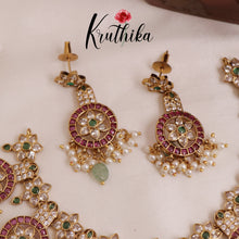 Elegant Kemp Flower Necklace NC1963 [Available in 2 colours)
