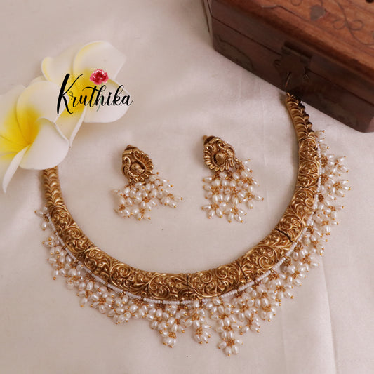 Beautiful Antique Hasli with Pearls Hanging NC1904
