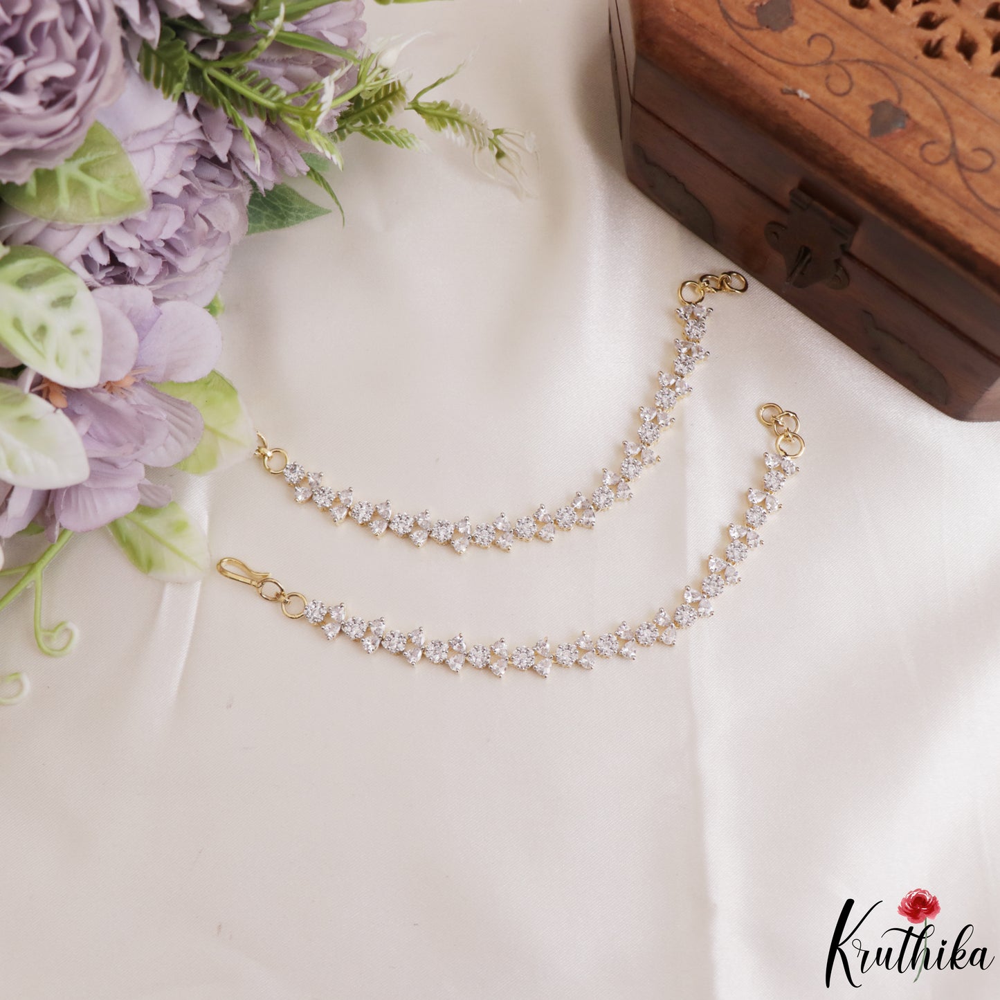 Simple Floral Leaf Motifs Gold-Tone CZ Earchains EC235
