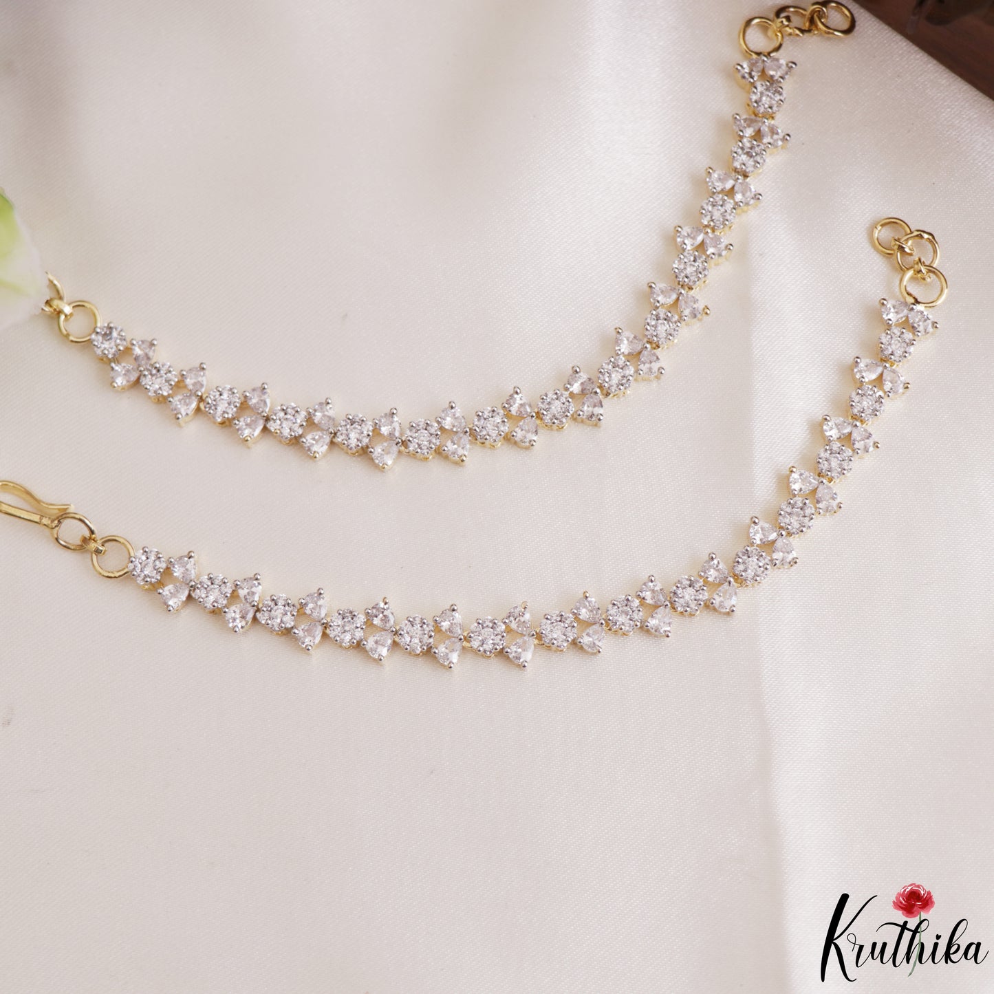 Simple Floral Leaf Motifs Gold-Tone CZ Earchains EC235