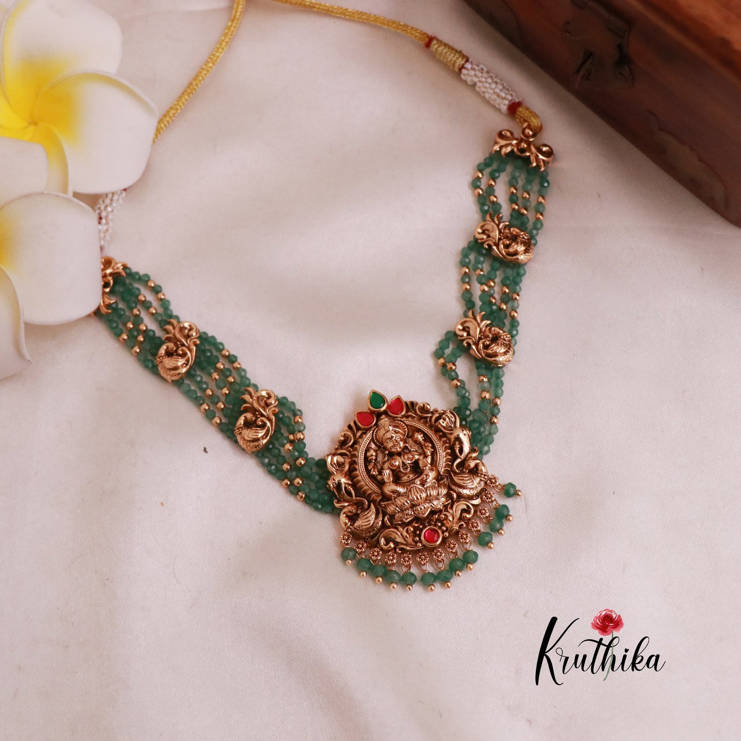 Elegant Lakshmi Green Beads Jadau choker NC2014
