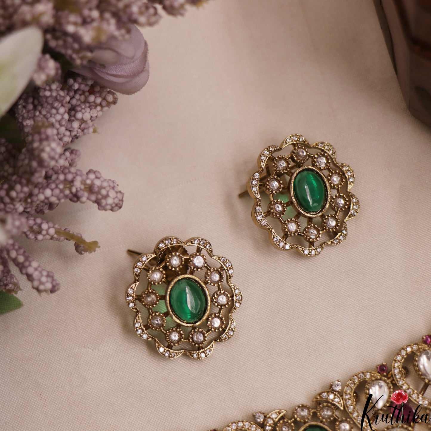 Sparkling Teardrop Motifs Polki Victorian Choker With Green Bead Drops NC3006