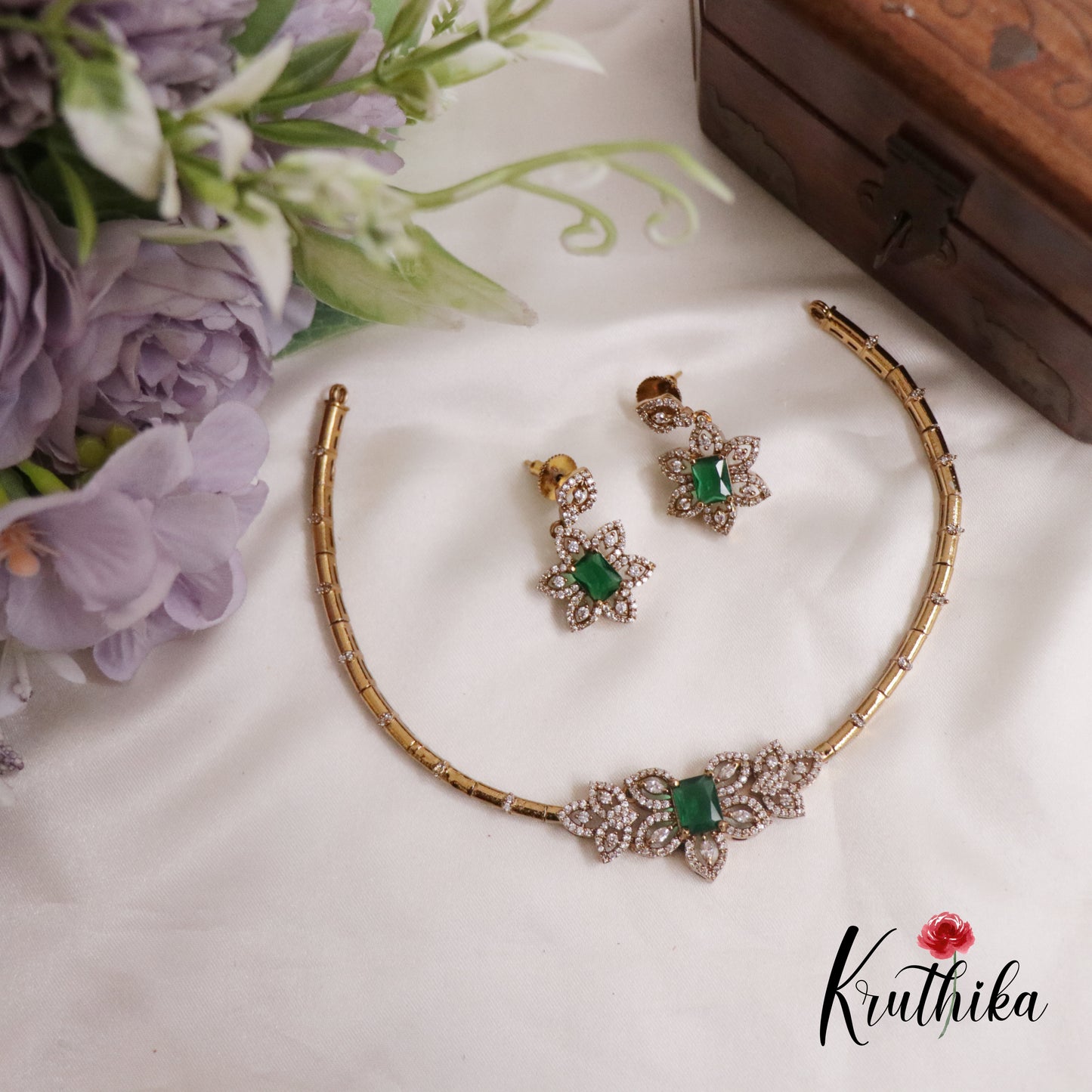 Simple CZ Floral Bloom Pipe Necklace NC2259 (Available in 2 Colors)