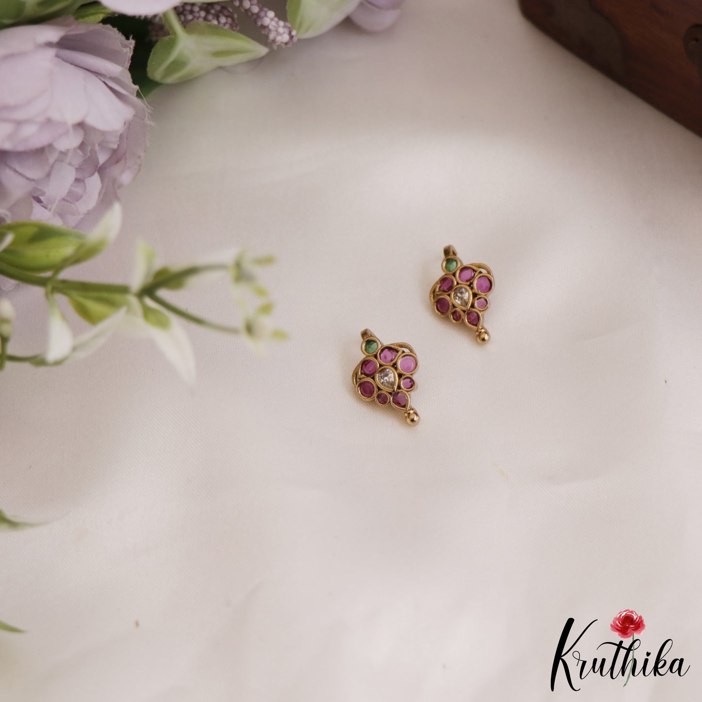 Pretty Kemp Teardrop Earcuffs | Upper Earrings | Bugadi Earrings E890