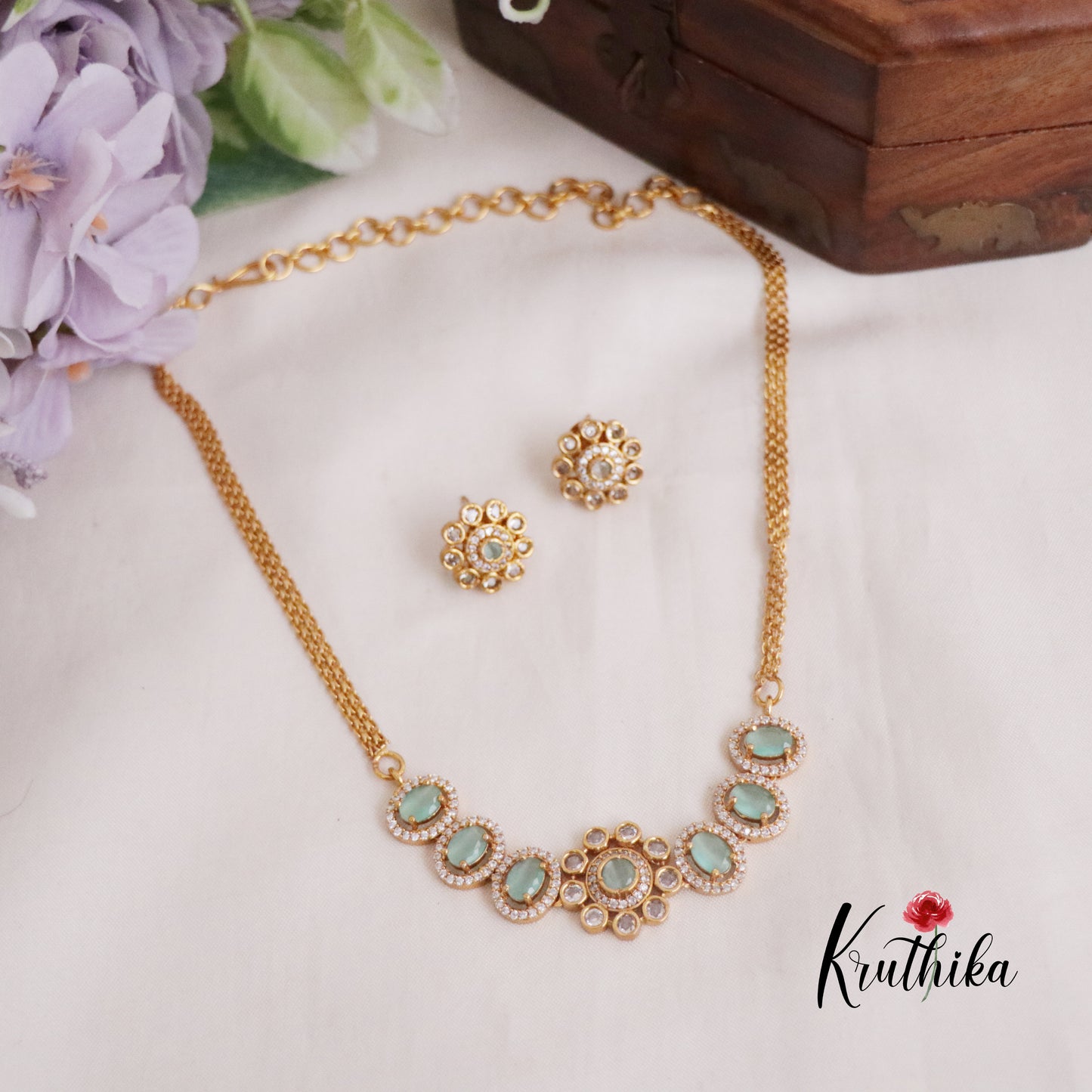 Pretty Ad Victorian Necklace NC2214 (Available in 5 Colours)