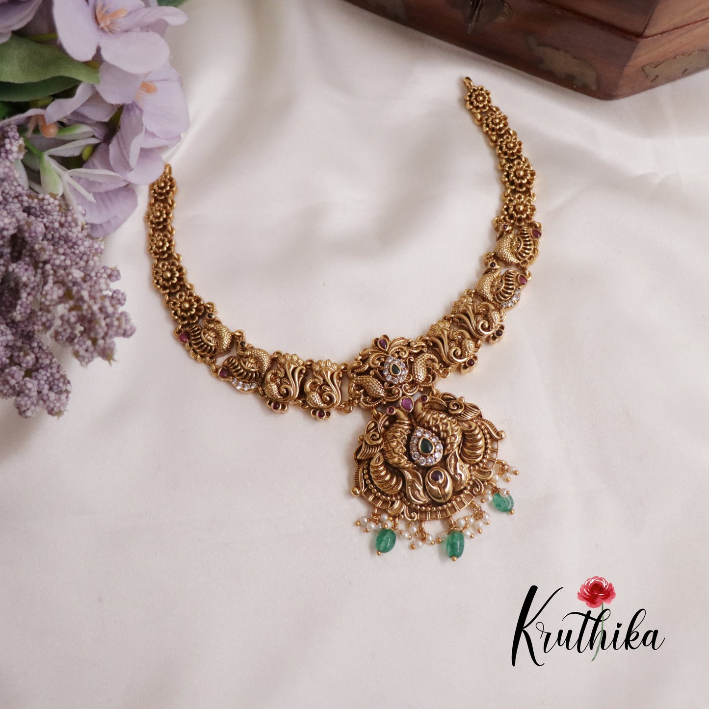 Beautiful Antique Peacock Necklace with Green Beads Drops NC2300