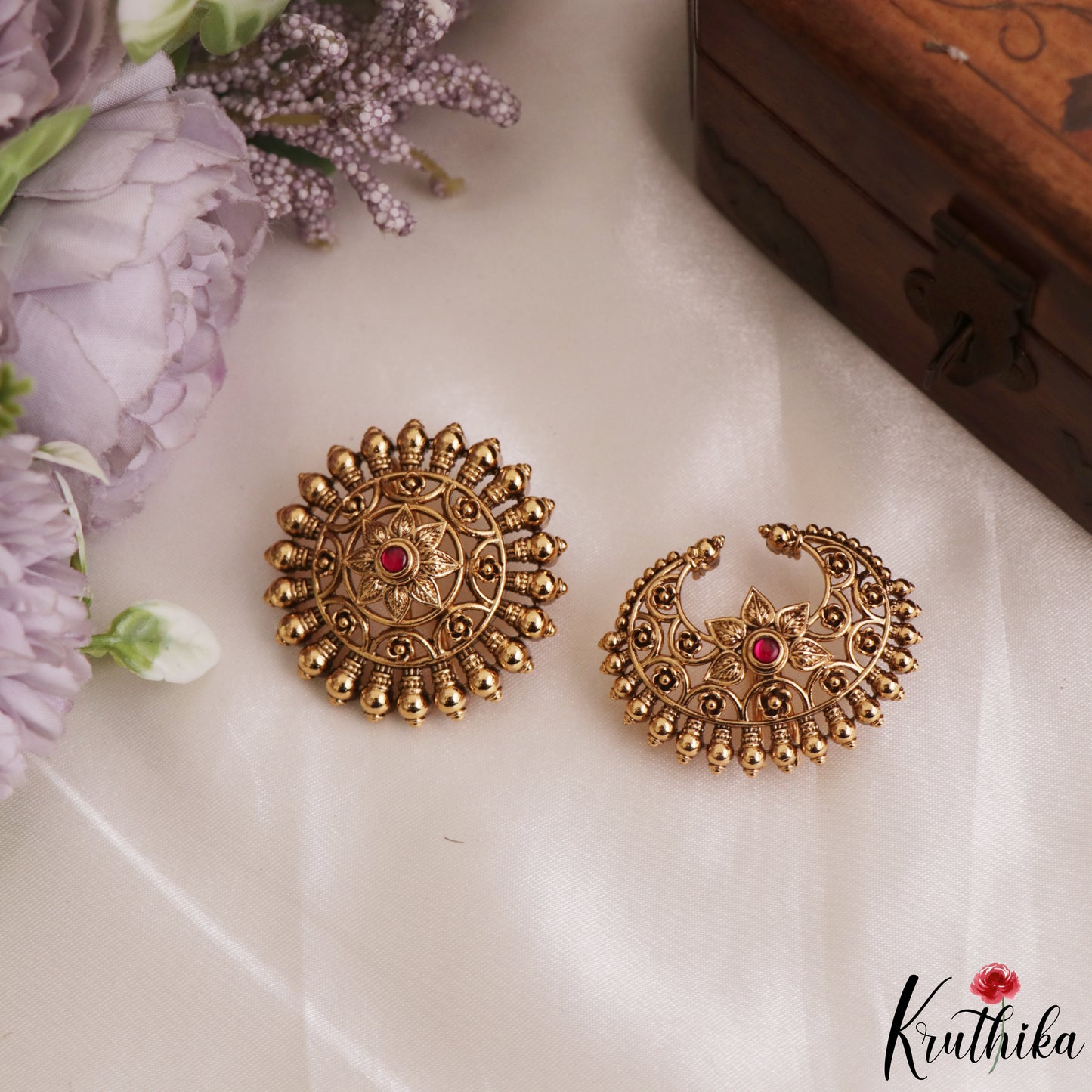 Elegant Antique Floral Motifs Chandra Surya Kemp Hair Ornaments J426 (Available In 2 Colors)