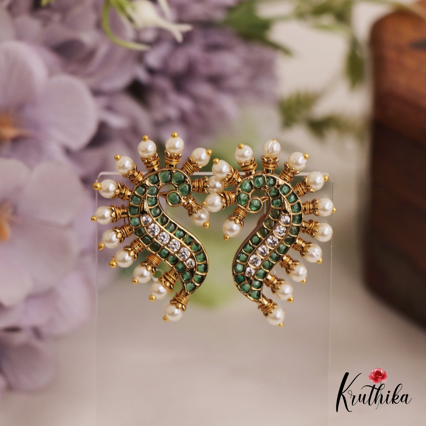 Beautiful Pearl Border Peacock Motifs Stud Earrings  E954
