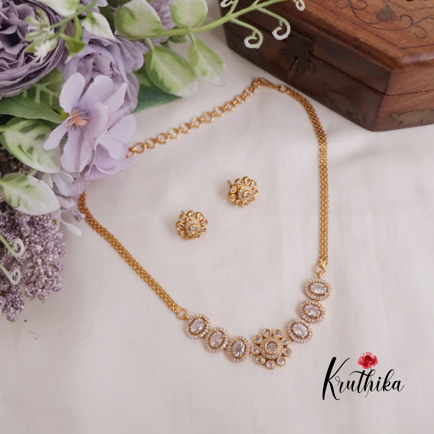 Pretty Ad Victorian Necklace NC2214 (Available in 5 Colours)