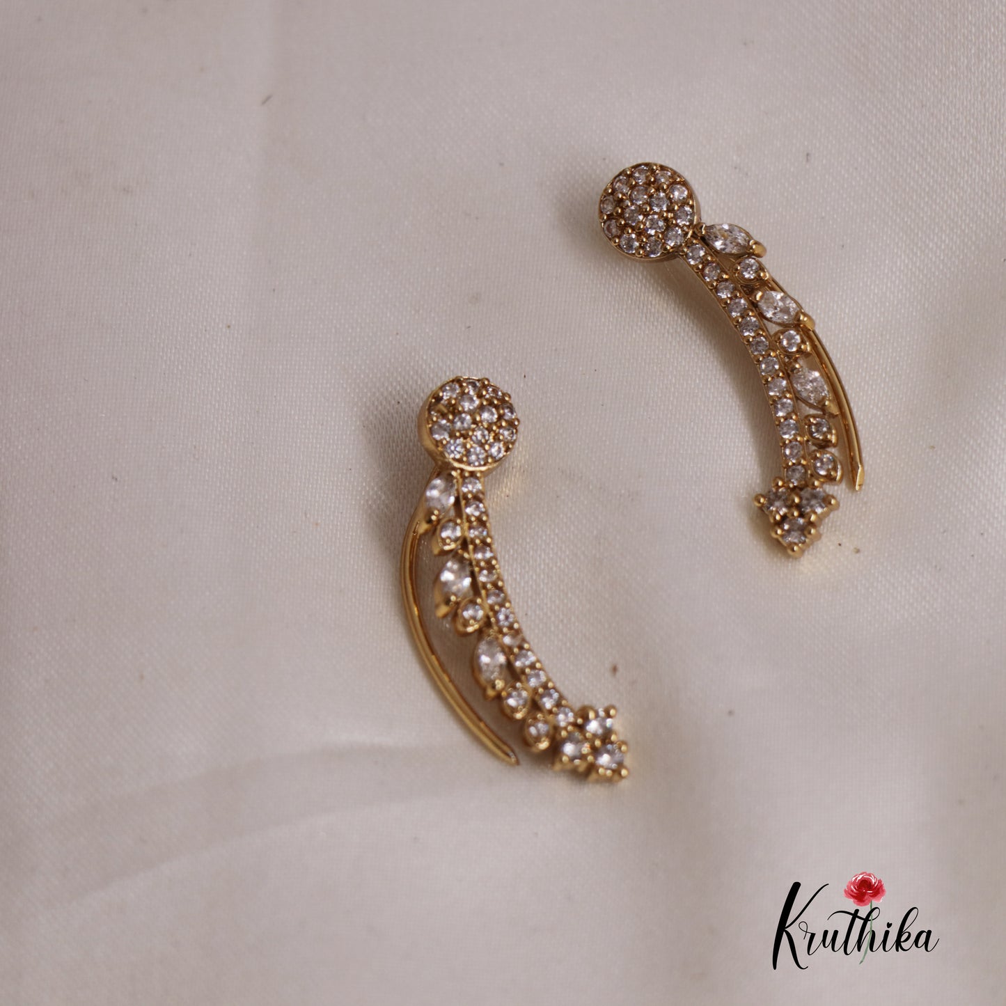 Stunning AD Stone Leaf Shape Ear Climbers E782 (Available In 2 Colours)