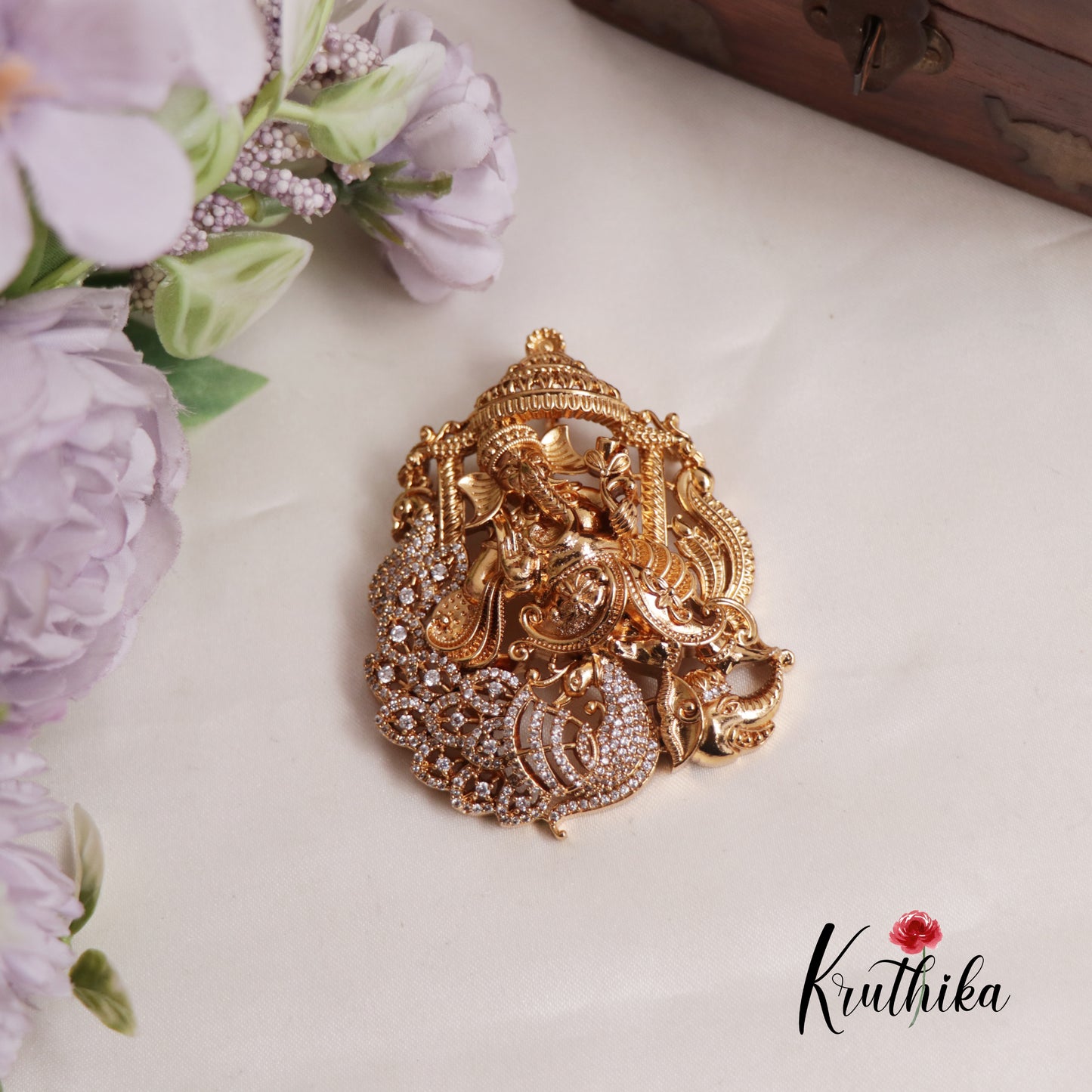 Beautiful Antique Nagas Ganesha Peacock Pendant PS247