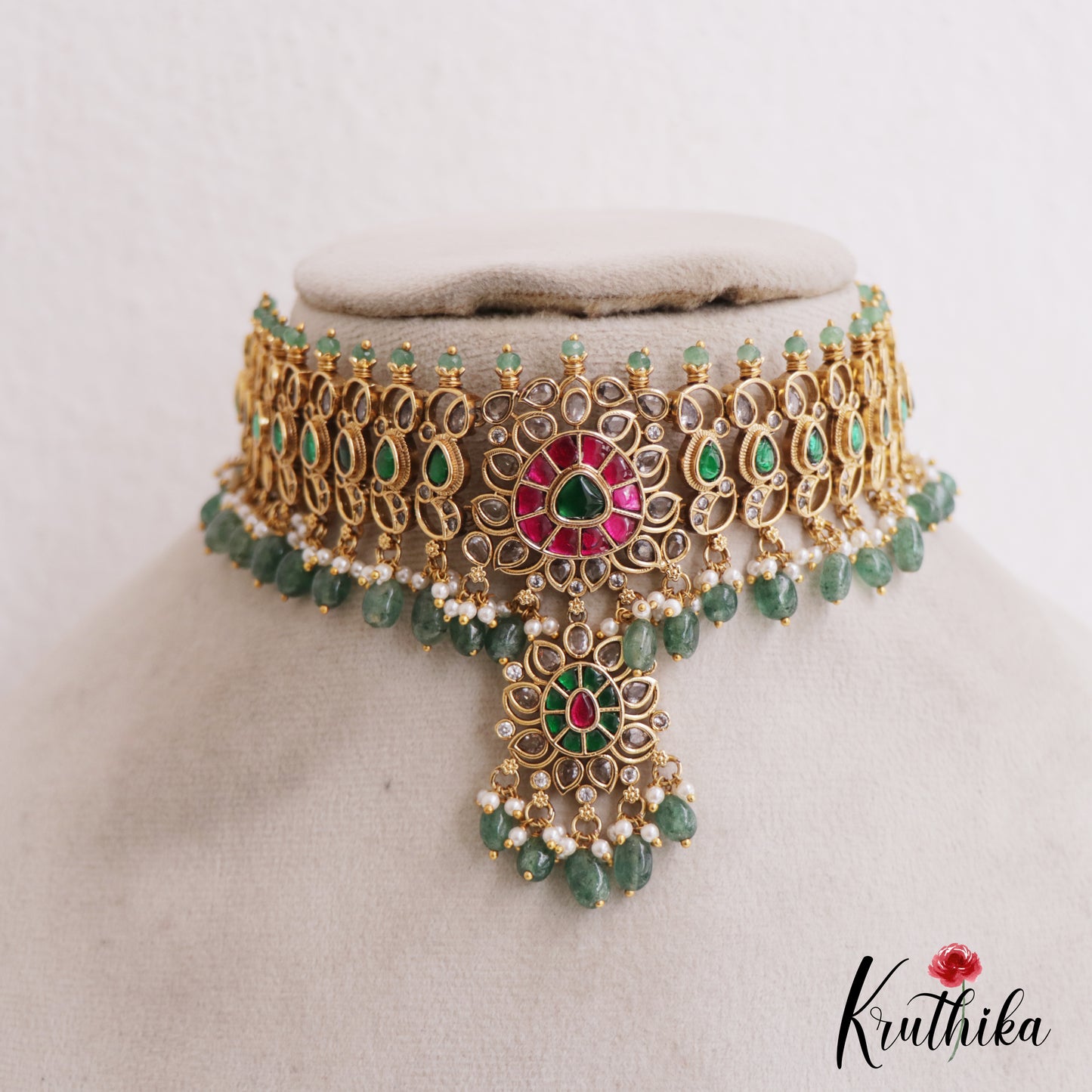 Gorgeous Teardrop Motifs Jadau Choker NC2725 (Available In 4 Colors)