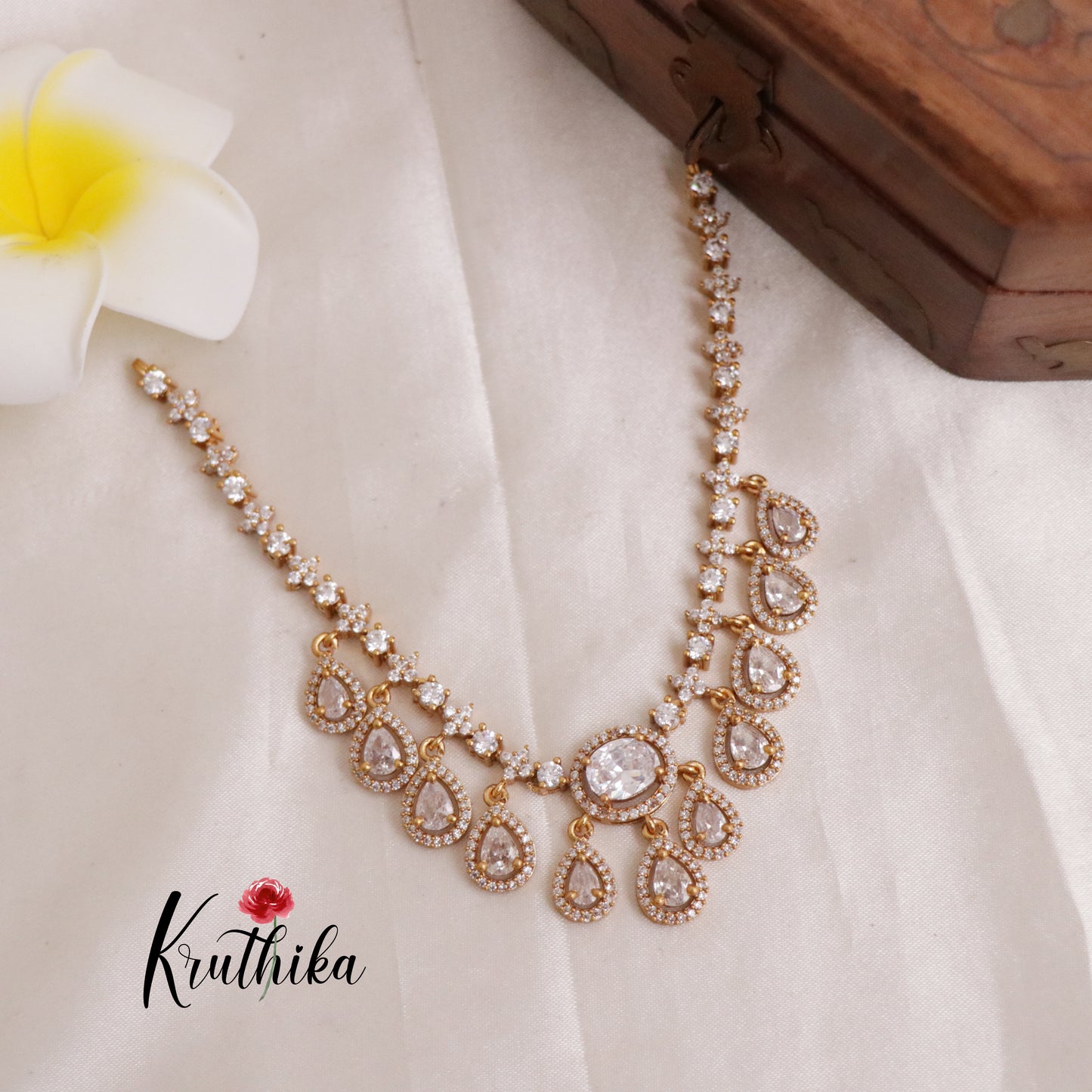 Pretty AD Necklace NC1913  [ Available in two colours]