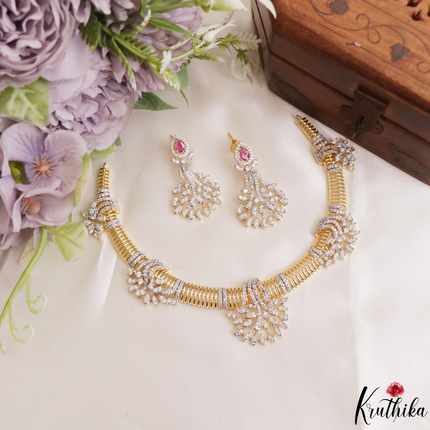 Sparkling Leaf Motifs Gold-Tone CZ Hasli Necklace NC3243 (Available In 2 Colors)