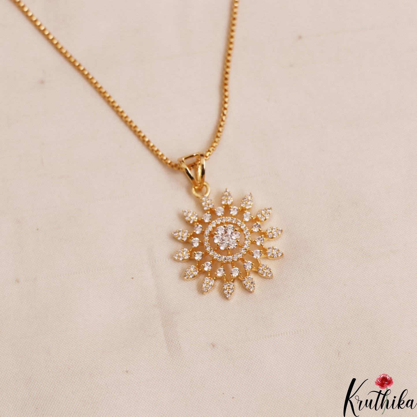 Classic AD Floral Motifs Gold-Tone Chain Pendant Set NC2932