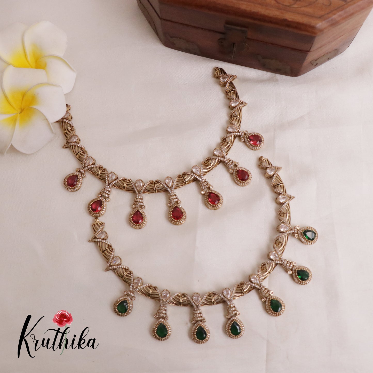 Gorgeous AD Victorian Necklace (Available in 2 colours)NC1980